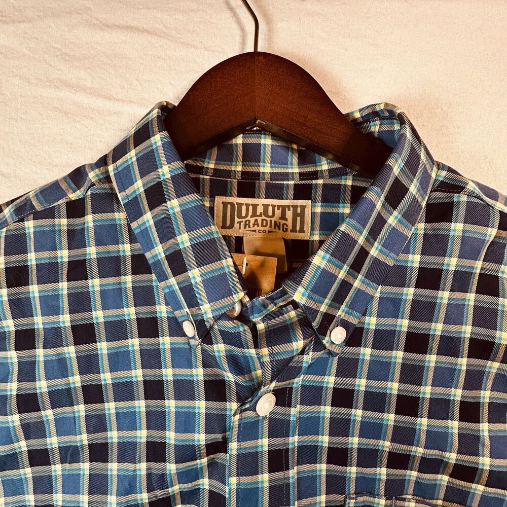 Deluth Trading Men’s Twill Button Down Plaid Shirt M Blue Yellow No Iron NWT